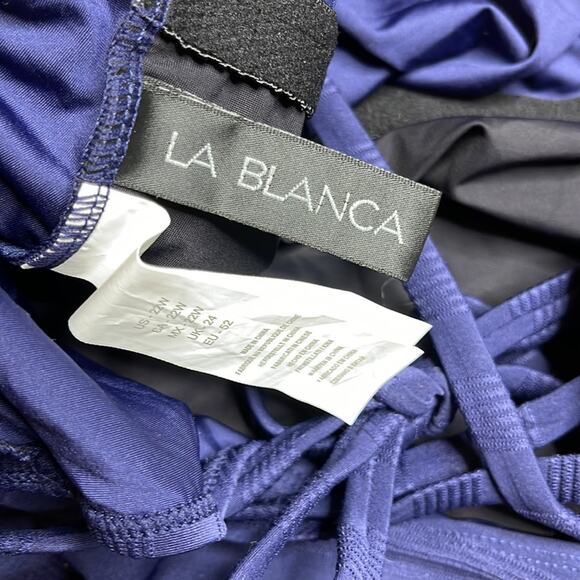 LA BLANCA Women's Island Goddess One Shoulder One Piece Swimsuit - Picture 9 of 13